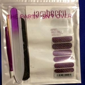 Jamberry Premium Gift/Party Pack (NFL Viki…